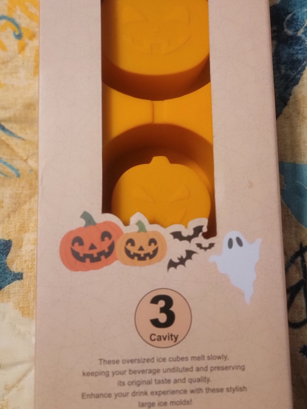 New  Halloween Pumpkin Ice Mold - 3-Cavity Seasonal Ice Tray Waterbottle